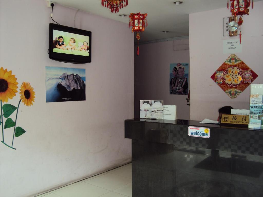 Kinabalu Borneo Hotel Kota Kinabalu Ngoại thất bức ảnh