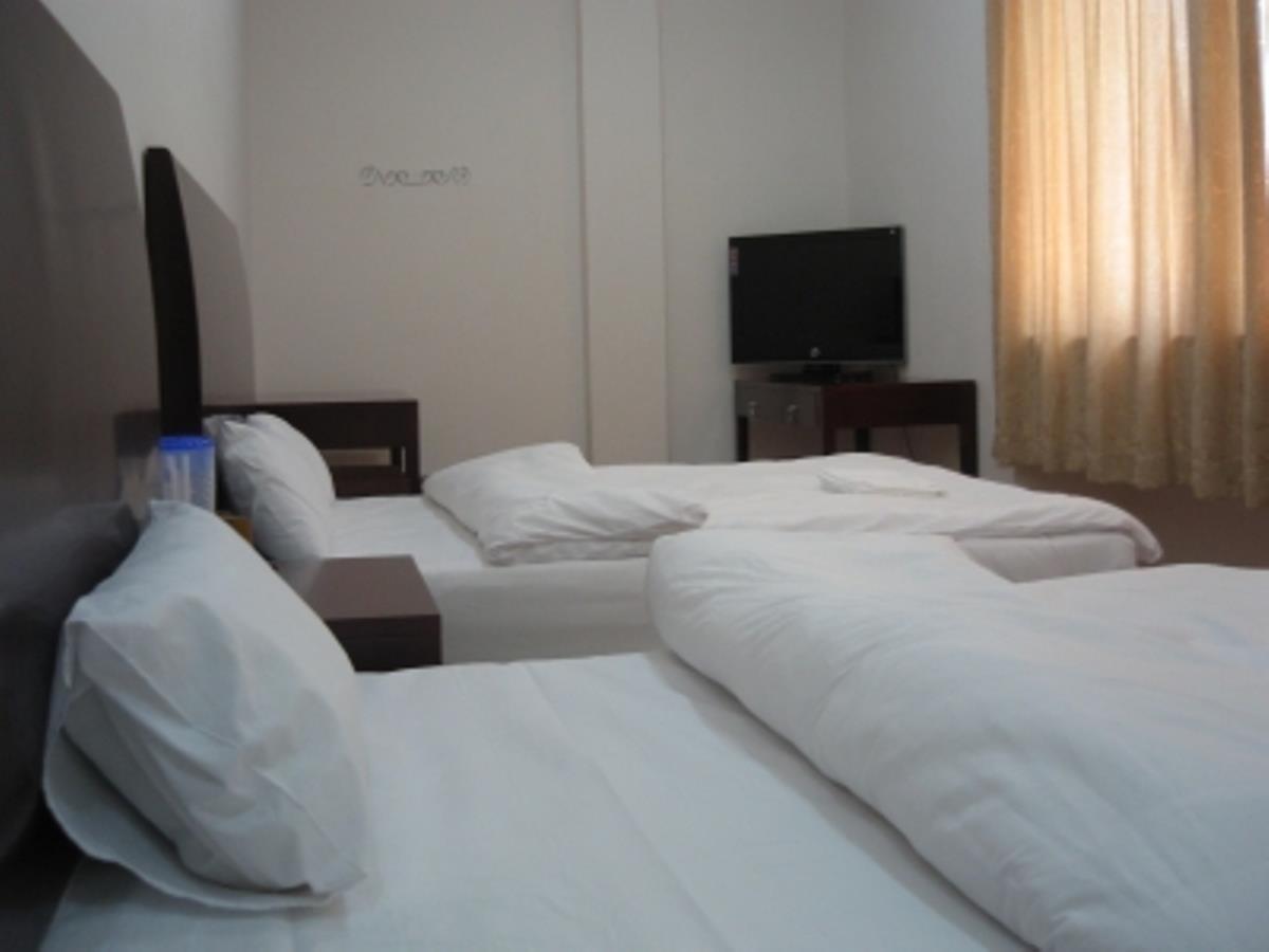 Kinabalu Borneo Hotel Kota Kinabalu Ngoại thất bức ảnh